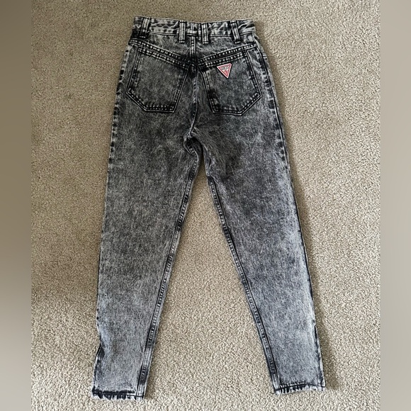 Georges Marciano for Guess Black/Grey Acid-Washed Denim Jacket and Jean Set - Picture 9 of 11